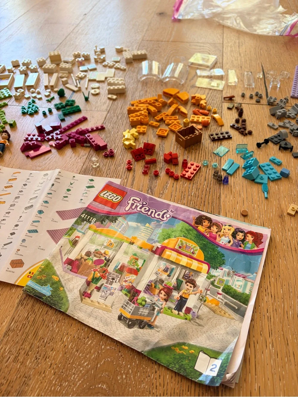 LEGO friends Heartlake Supermarket (41118) good condition